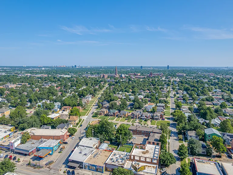 1521 N Blackwelder Ave — Photo 47
