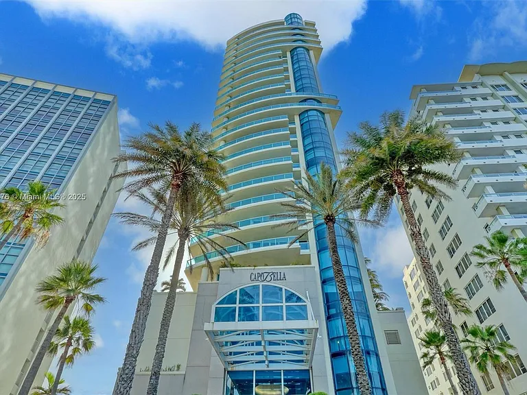 5025 Collins Ave #2107 — Photo 21