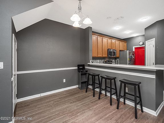 4th image of 6203 Bartram Village Dr
