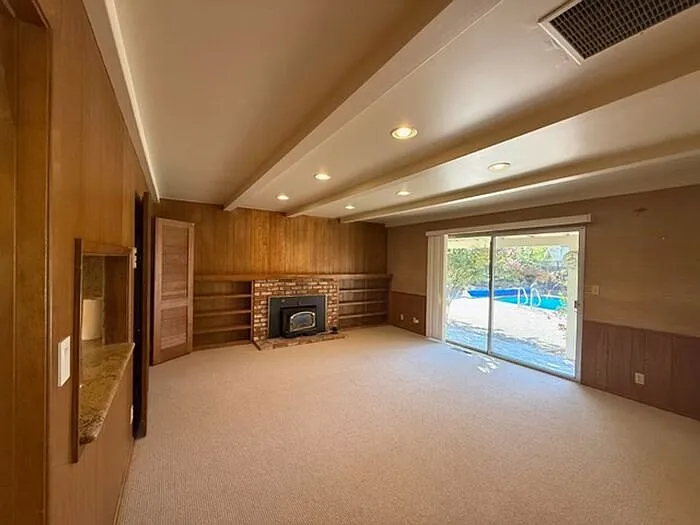 75 Stuart Ct — Photo 20