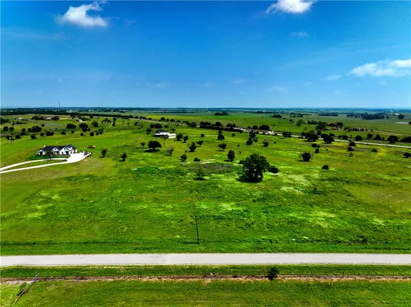 Country Club Rd, Moody, TX 76557