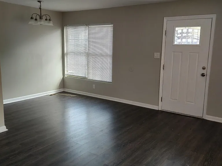 2408 Whitesburg Dr SW #A — Photo 2