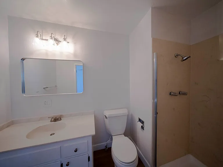 2022 Ascot Dr — Photo 31