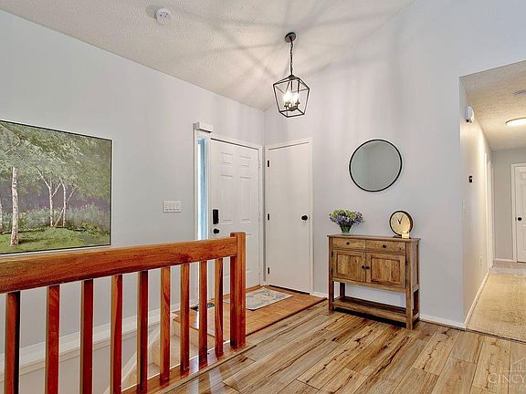 2nd image of 7213 Bluecrest Dr