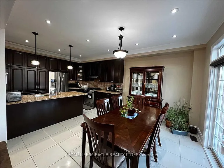 17 Gosling St — Photo 6
