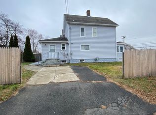 302 Hollister St, Stratford, CT 06615