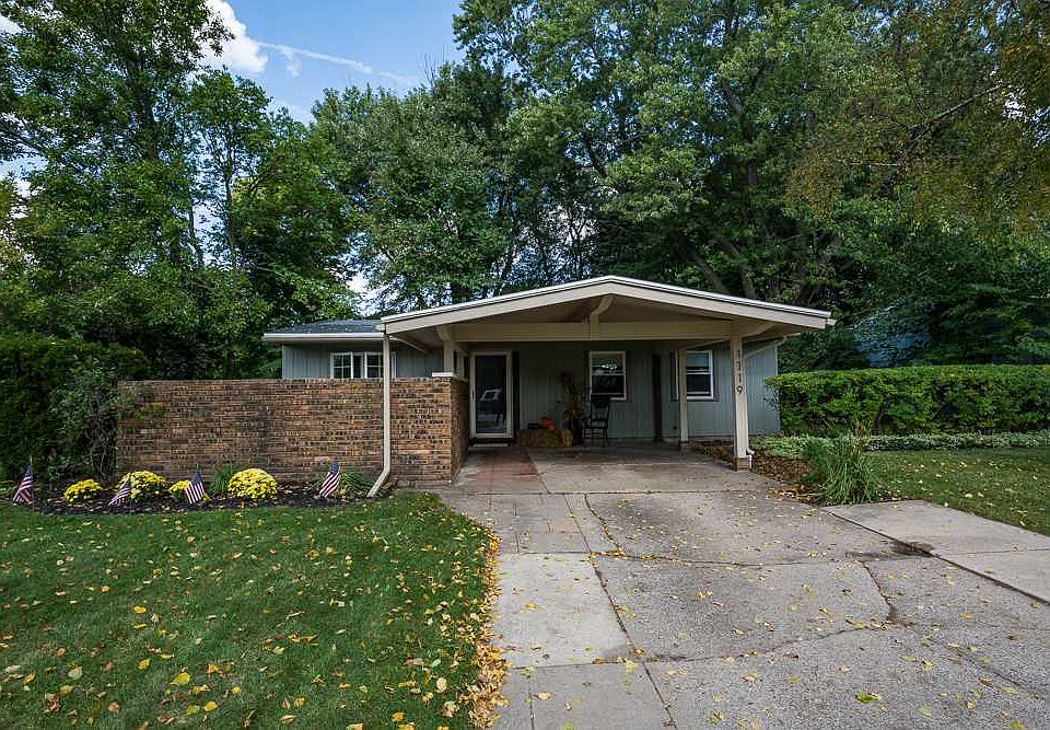 1st image of 1119 Byron Dr
