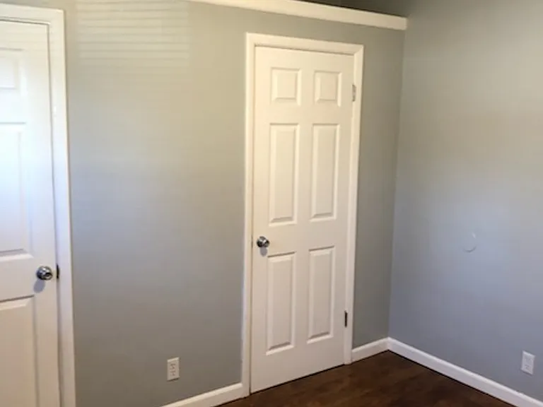 825 Waverly Dr SE — Photo 20