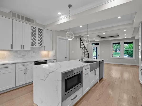 5102 9th St NW, Washington, DC 20011