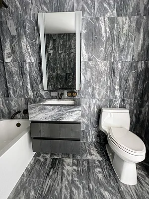 Rented by Valeo Realty Group LLC | media 25