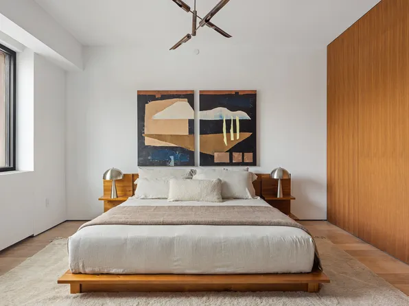 455 West 19th Street image 15 of 25