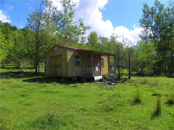 6637 County Route 17, Savona, NY 14879