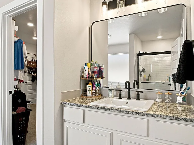 10401 Pronghorn Rd — Photo 13