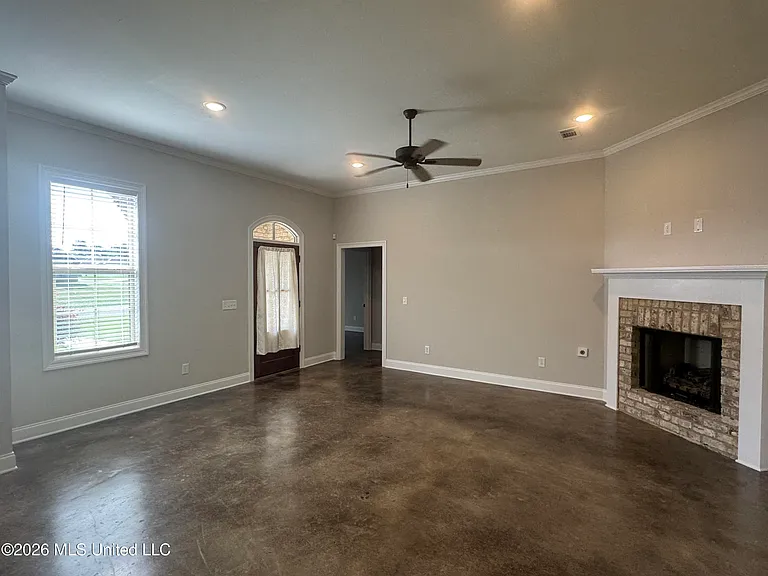 102 Rotherfield Pl — Photo 7