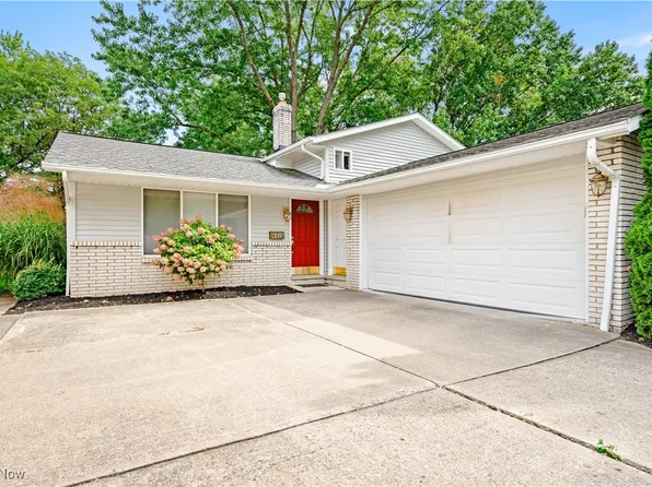 6609 Copley Ave, Solon, OH 44139