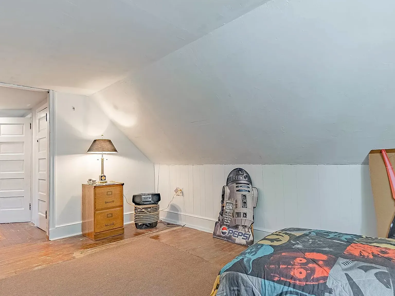 2516 Hillcrest Rd — Photo 4
