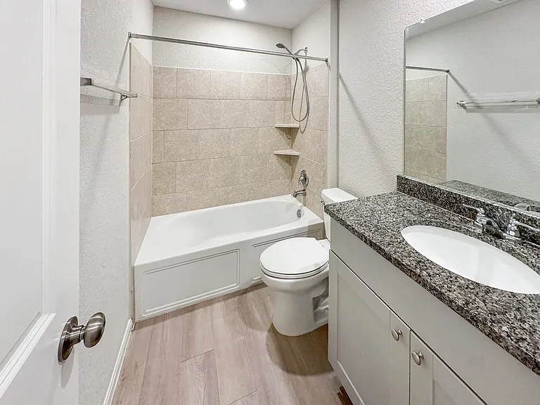 518 Summersweet Rd — Photo 24