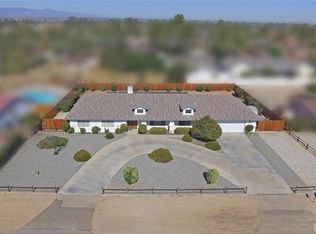 14394 Rincon Rd, Apple Valley, CA 92307