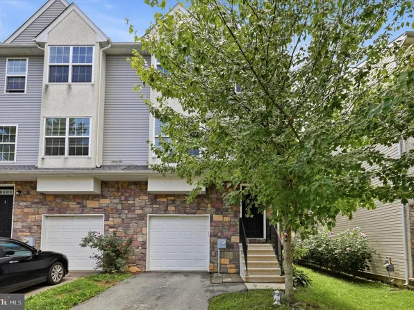 742 Cedar St, Norristown, PA 19401
