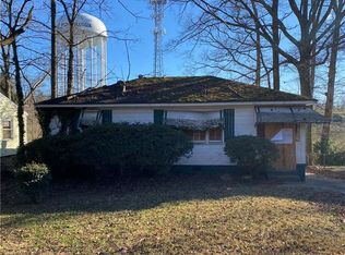 1906 Taylor Ave, East Pt, GA 30344