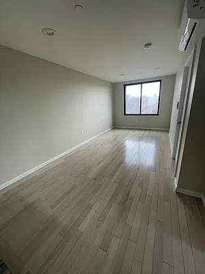 Rented by Realty One Group Dynasty | media 6