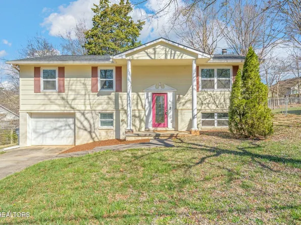 7625 Hawthorne Dr, Knoxville, TN 37919