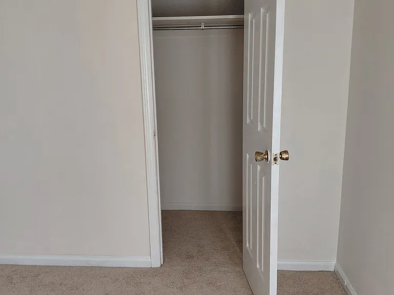 319 Ebenezer Ave #4 — Photo 5