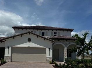 2249 SE 30th St, Homestead, FL 33035