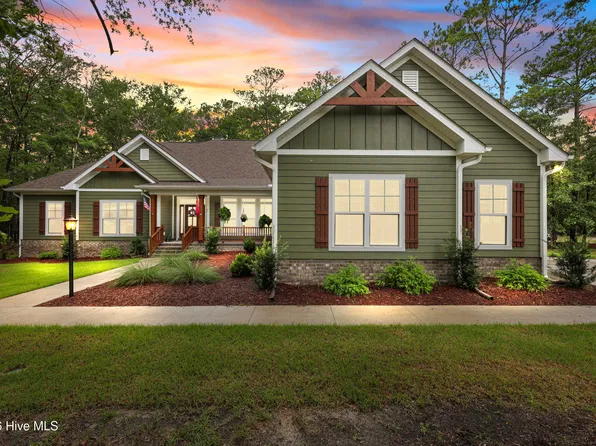 1812 Harbour Edge Lane SW, Supply, NC 28462