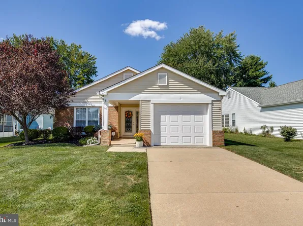 62 Westminster Dr S, Southampton, NJ 08088