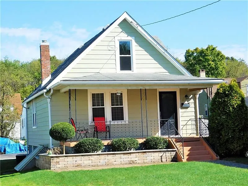 1529 Neely St photo 1