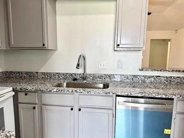 13518 Townwood Dr — Photo 14