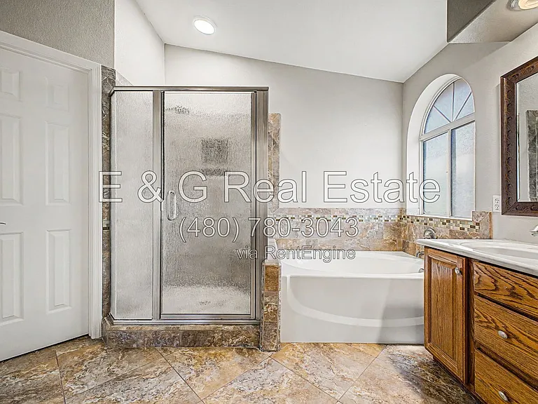 19424 N 33rd Pl — Photo 24