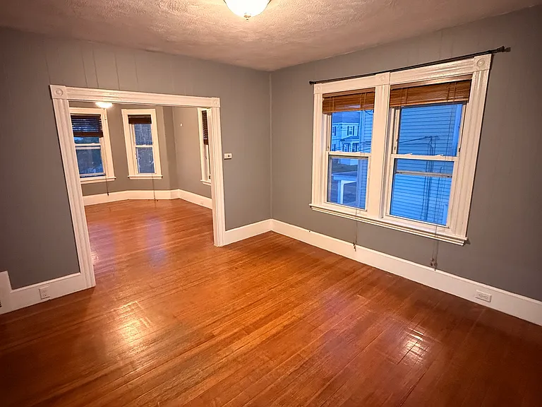 11 1/2 Winthrop Ave #2 — Photo 10