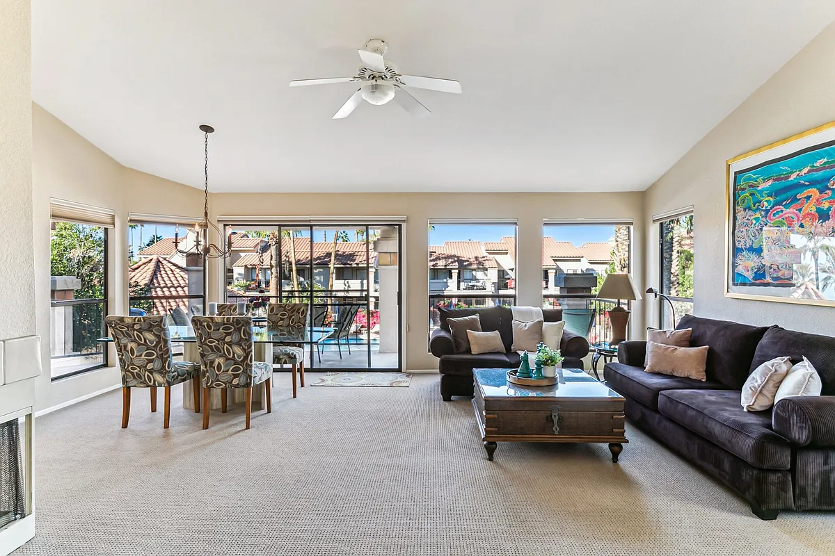 Building Photo - 9707 E Mountain View Rd #2440