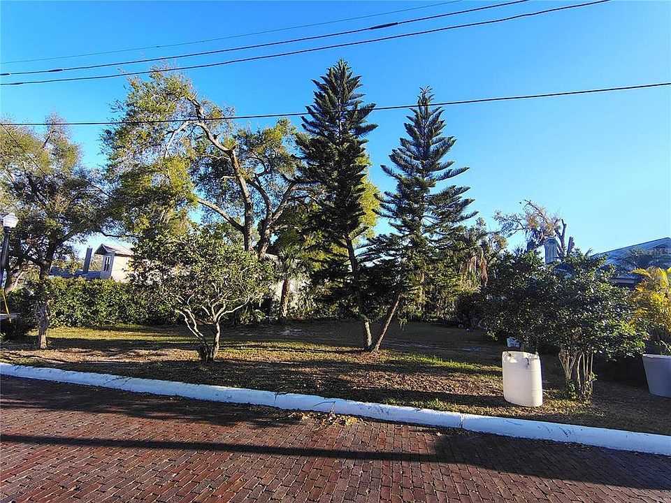 1st image of 916 W OAKHILL STREET LOT 16