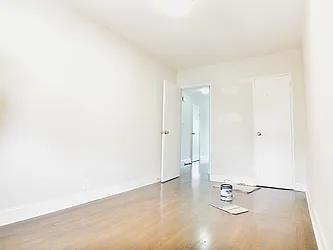 Rented by MAC Realty NY