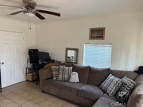 4th image of 11415 California Ave