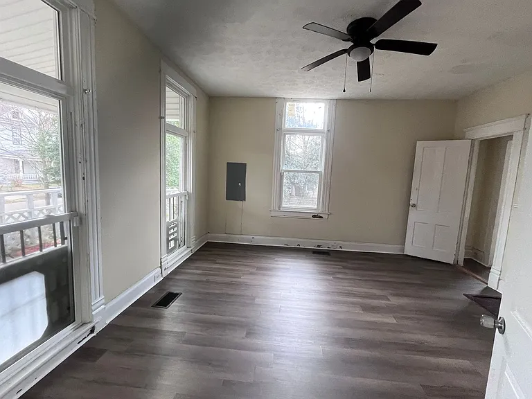 522 Virginia Ave — Photo 13
