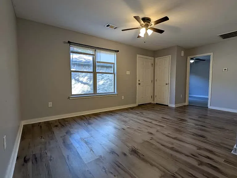 1413 Hardy St #AB — Photo 6