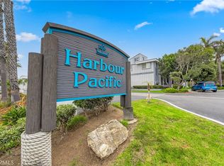 17062 Pacific Coast Hwy UNIT 101, Huntington Beach, CA 92649