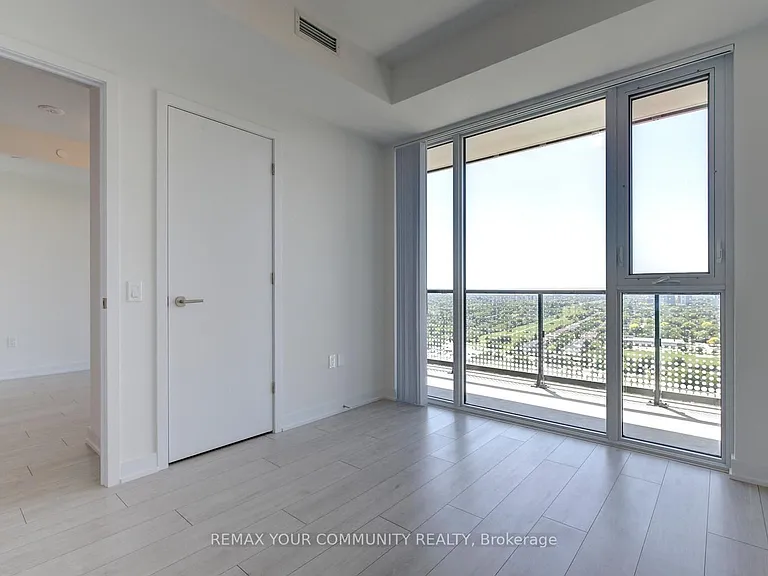 5858 Yonge St #3026 — Photo 17
