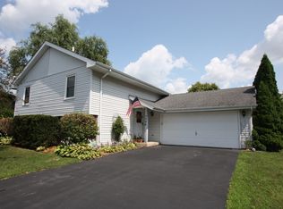 3204 Price Ct, Joliet, IL