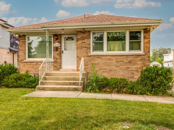 8130 N Elmore St, Niles, IL 60714