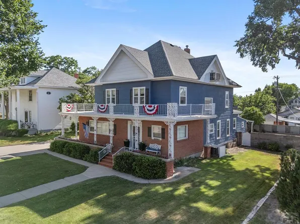 814 Raton Ave, La Junta, CO 81050