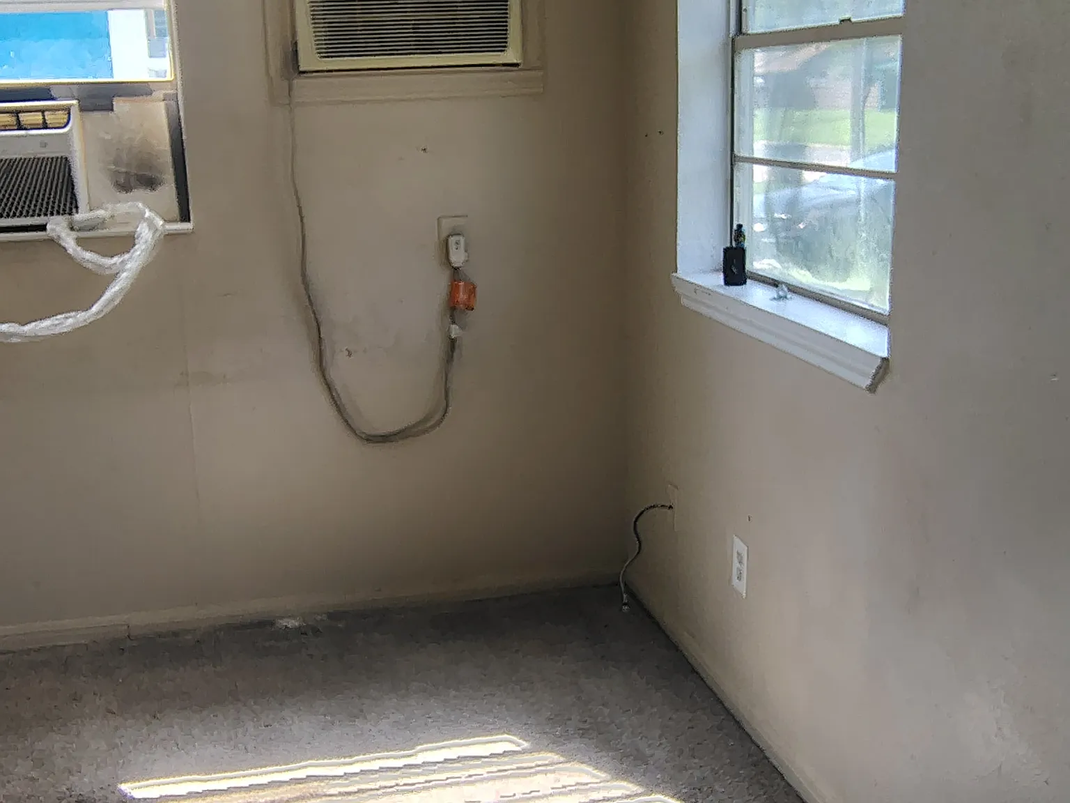 2 bed, 500 sqft, $775 — Photo 2