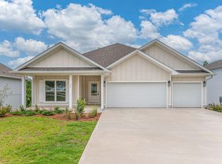 177 Hammock Oaks Blvd, Freeport, FL 32439