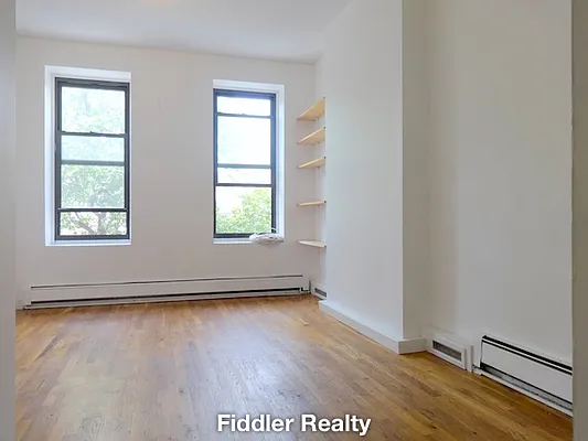 Rented by Fiddler Realty | media 16