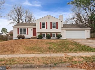 12819 Fantasia Dr, Herndon, VA 20170