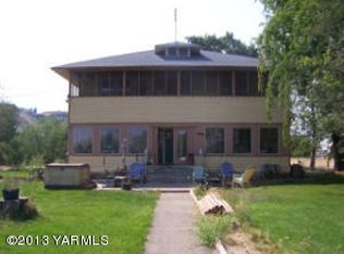 10950 Old Naches Hwy, Naches, WA
